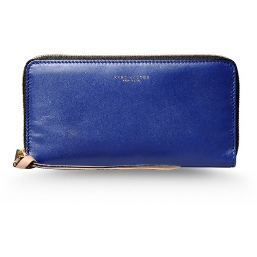 MARC JACOBS Wallet ❤ liked on Polyvore (see more blue wallets)