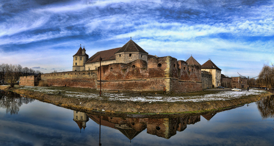 sapphire1707:  Fagaras Citadel 3 HDR by vaiperu 