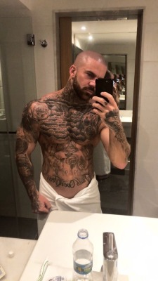 beardburnme:  Inkedupashley instagram