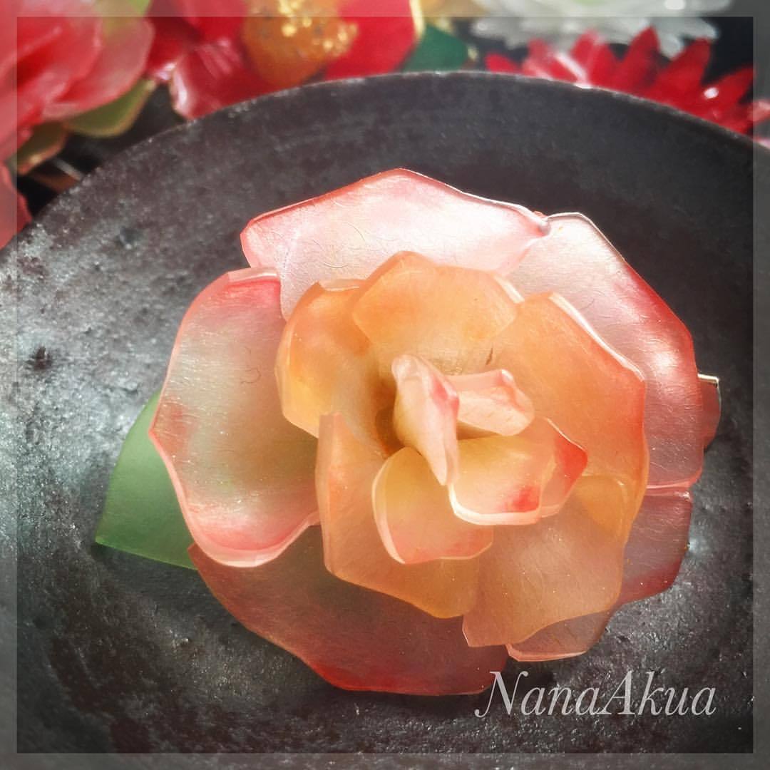 Nanaakua 結局ほとんど型紙新しく作り直して薔薇の立体花プラバンも作ってみました
