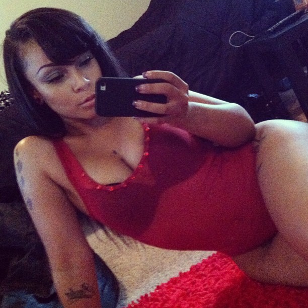 kingzluvsbigbootyqueenz:   Mercedes Morr 