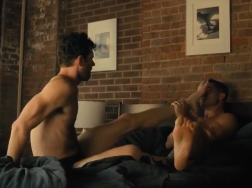 Luke Macfarlane In Bros Where He Plays Aaron Shepard Is So Damn Handsome And Hot.