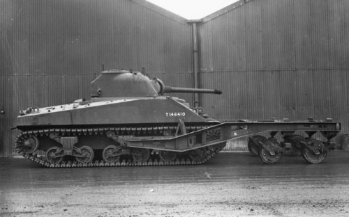 bmashine:British Sherman Mk.V with roller trawl