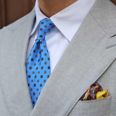 I need more ties: Photo