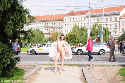 Krystina - A new girl to Flashing-Dreams.com