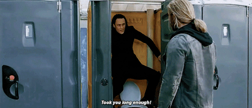 Thor: Ragnarok (alternate/deleted Scene) X