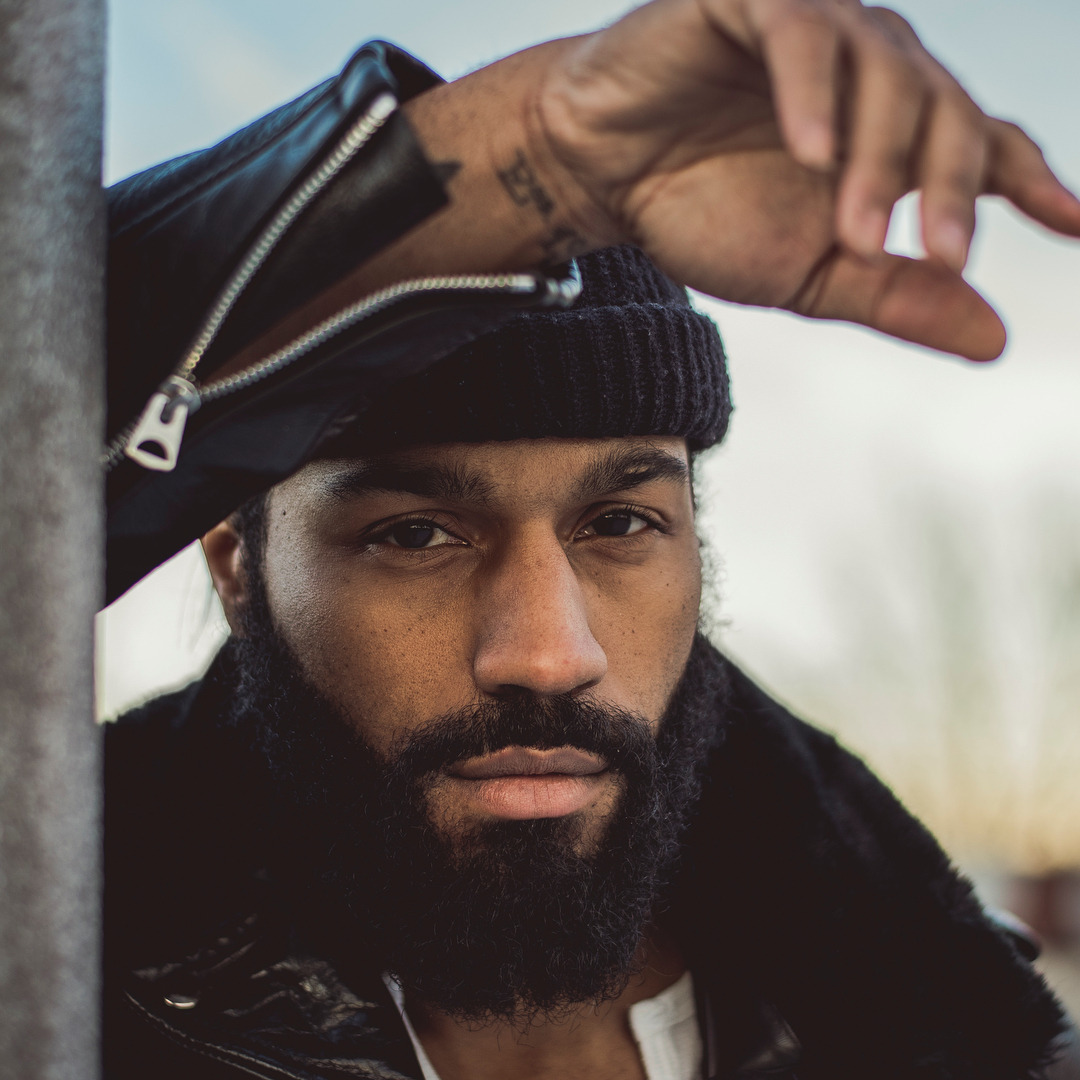 creamgetdamoney2:Actor, Damon Erik Williams. Currently on the new season of Animal