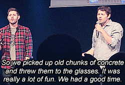 quantumbanana:  Jensen and Misha blaming Jared for breaking things onset [video]