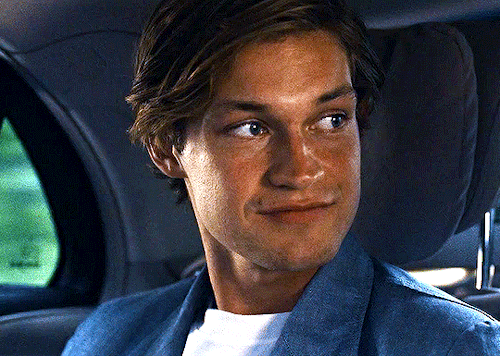 DAMIAN HARDUNG As JAMES BEAUFORT MAXTON HALL SEASON 1 (requested By Anon)
