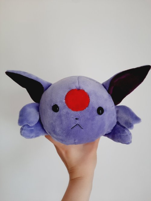 shiny-jolteons:shiny-jolteons: Eeveelution loaf plushies! Adorable and round, shiny eevee and espeon