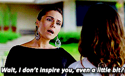 allthingsclarina:  lorelaiigilmore: I need inspiration… with all this pressure, I can’t create.   Too much inspiration, so much potential… If only I was on the writing team…