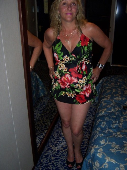 milf-jessica: milf-jessica.tumblr.com/