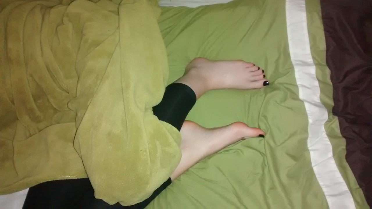 Ash's Feet