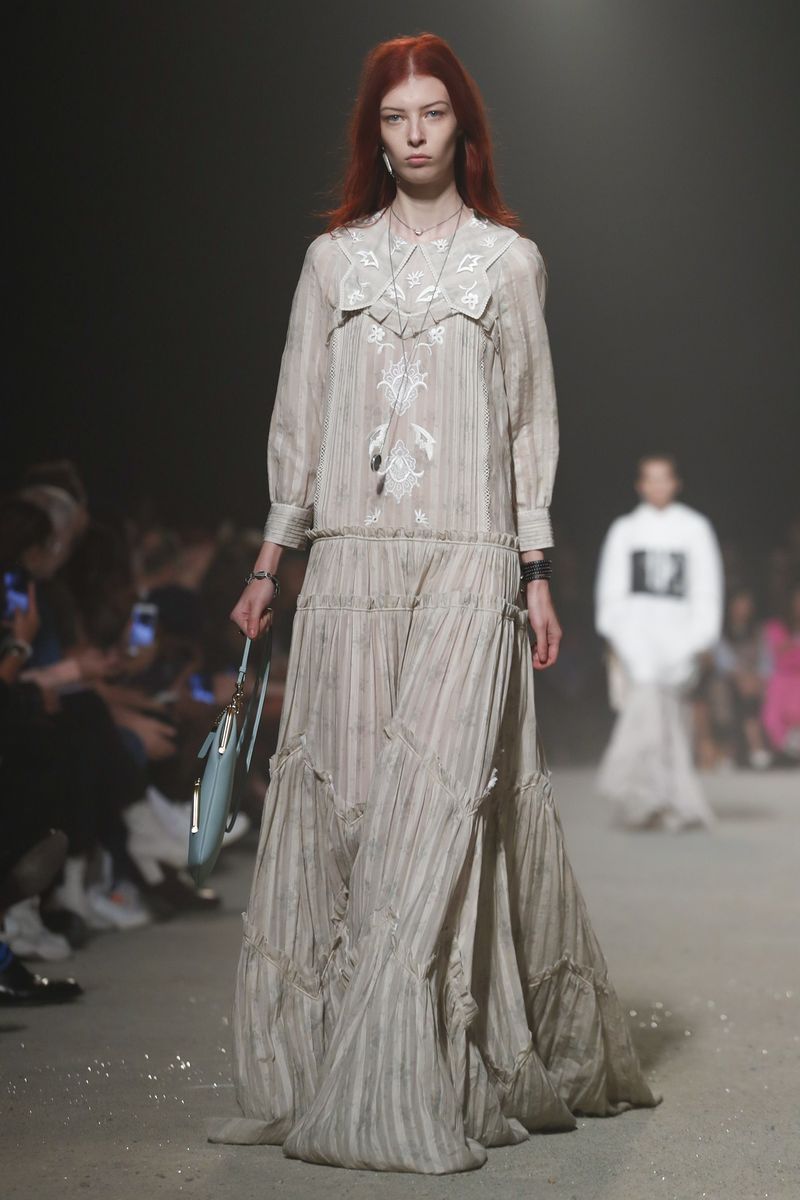 Dress Trend for SS19 at NYFW: Jalebiya/Caftan Maxi...