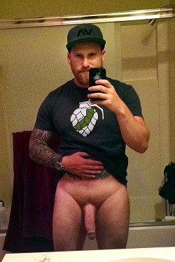 brainjock:  Beefy Biker Bro needs a new bitch