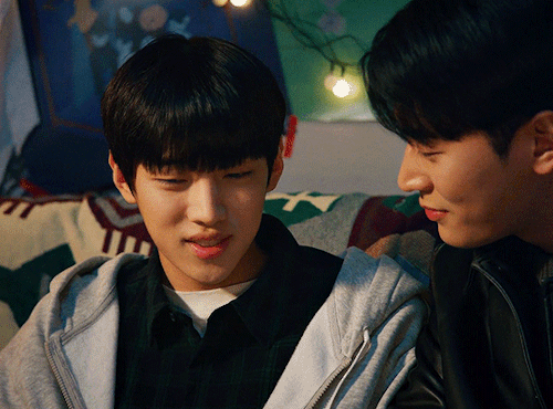 Cherry Magic (2020) Episode 9 Semantic Error (2022) Episode 8