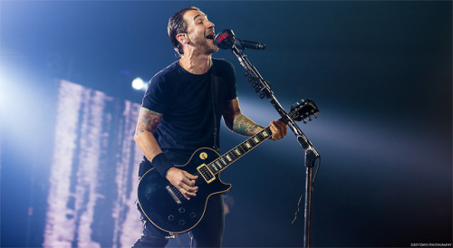 sully erna