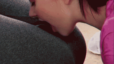 hotwomeninyogapants:  Lick