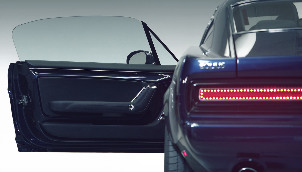 archangeltwoone:  sigsauer-ist:  itcars:  Equus Bass 770 Image via Equus Automotive 