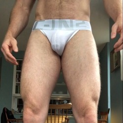 bbeastly:  Bulging