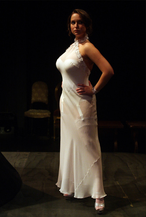 gotceleb: Milana Vayntrub