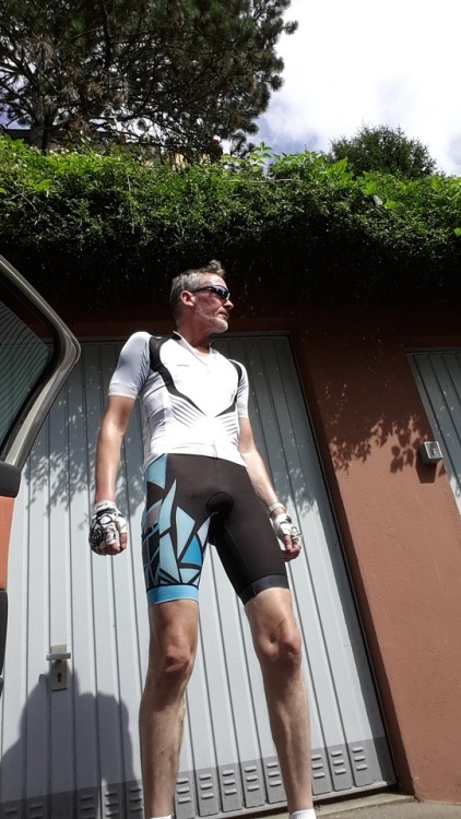 spiff2: After a hot and sweaty summer Sunday cycling tour.