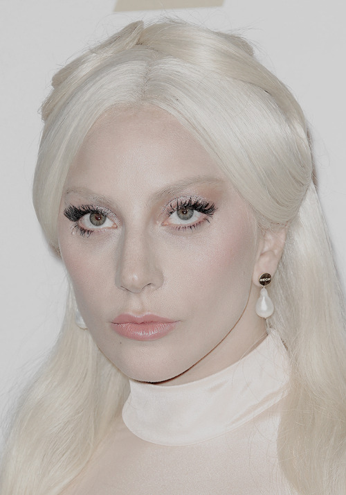 oniongirl:  Lady Gaga at the Oscars Luncheon in Beverly Hills, CA (Feb. 8) [Red Carpet] 