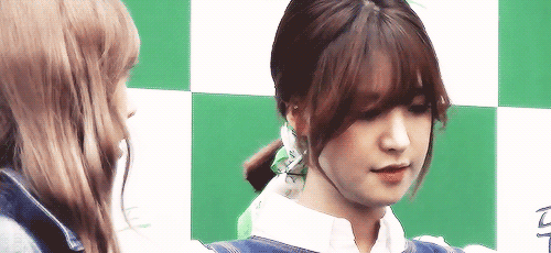 holyvenuss:Cute YoonLice @ Dream Bike Mini Concert