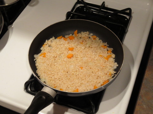 merrymacaron:  caffeinatedcrafting:  Who says you need to order carry out for fried rice? Ingredients: ½ Cup brown whole grain rice Onion, Diced Carrots, Diced 1 Egg Olive Oil Soy Sauce Vinegar Instructions: Steam Rice for 45 min, add a little