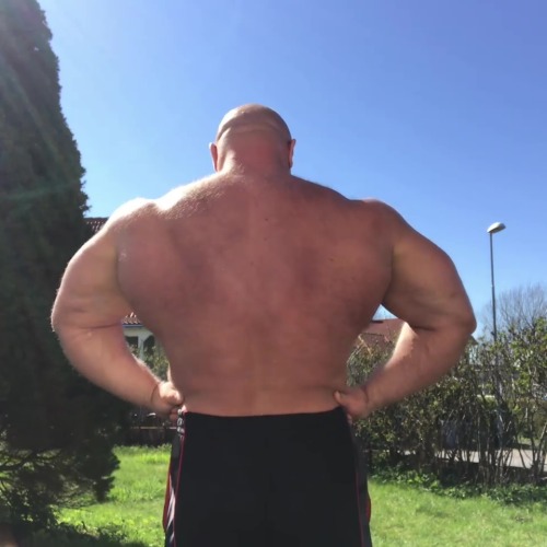 SWEDISH BODYBUILDER & MUSCLEBEAR LARS OSTLINGSee more: https://musclelovergr.blogspot.com/2022/0