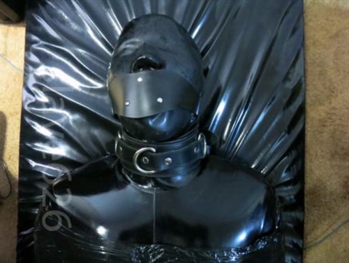 rubberstitch: Rubber Encasement Punishment (Nov 24, 2015) I honestly don’t remember what I sai