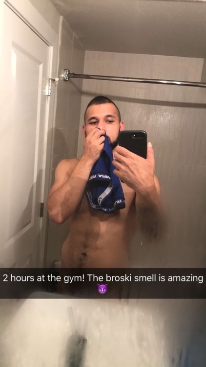 broskidoesitbest:  Latest Snapchat story! Appreciate all the love. Hundreds of messages coming through and I love it! Add me BroskiDIB  Fucking Hot!😜