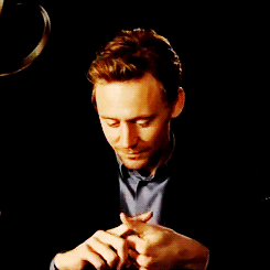 radwynn:  I’m quite sure that Tom Hiddleston can lay an enchantment magic on the
