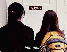 thatmansplayinggalaga: Gilmore Girls + Every episode↳ 1x02 - The Gilmore’s First Day At School