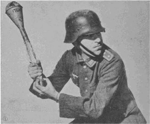 enrique262:PanzerwurfmineGerman shaped charge hand-thrown anti-tank grenade of WW2, used primarily b