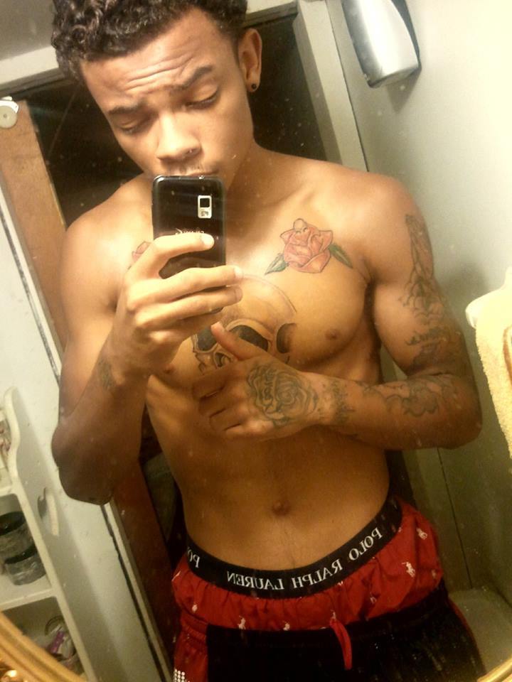 cuteassboys:   IG: Verified_Ink  Twitter: @InkOvaHoes  http://inkovahoes.tumblr.com/