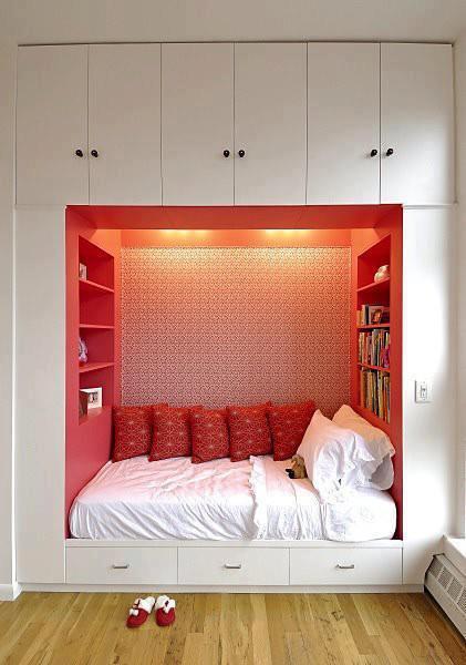 ktshy:faisdm:*flails* DO WANT!Lovely reading nooks.