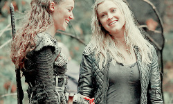 zimbio TV couples March vote for Clexa (✿◠‿◠)