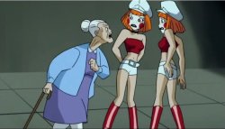 poisonousquinzel:an-apple-that-pines:poisonousquinzel:Working with the batfamRedemption