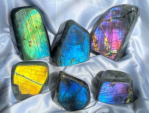 Which Is Your Favorite Color Of Labradorite?