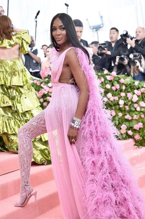 Naomi Campbell, Adut Akech Bior, and Joan Collins all in Valentino Haute Couture by Pier Paolo Picci