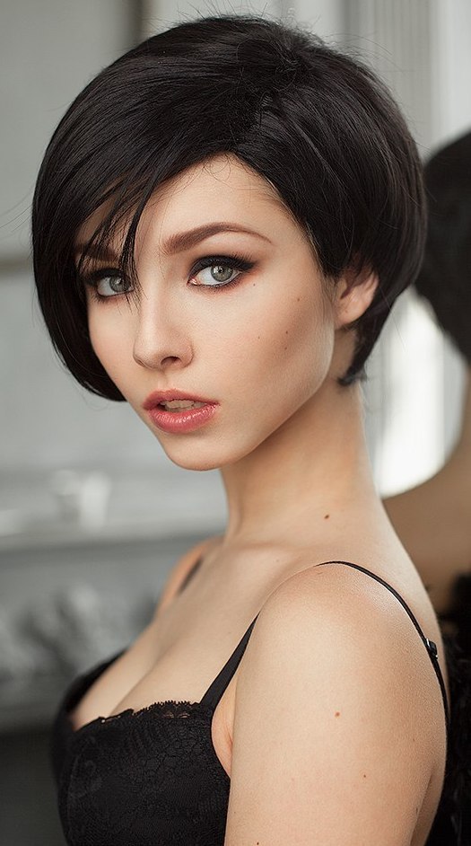 possiblythebesteyesintheworld:   https://www.instagram.com/5upereyes/  I #love these