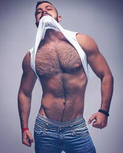 Follow my two hairy men blogs:http://sambrcln.tumblr.comhttp://hairysex.tumblr.com