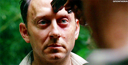 norvicfiddler:gifsontherun:The One and Only: Benjamin Linus Lost (4x12 - “There’s No Pla