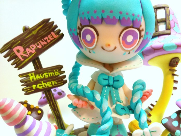 conomiakahori:  I made the figure of Rapunzel (Die Kinder und Hausmärchen  )!ラプンツェルのフィギュアをつくりました