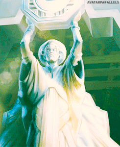 avatarparallels:  ❝That statue honours the first metalbender, Toph Beifong, who