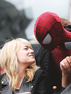 thebeautyofsolitude:  Emma Stone &amp; Andrew Garfield | on the set ‘The Amazing