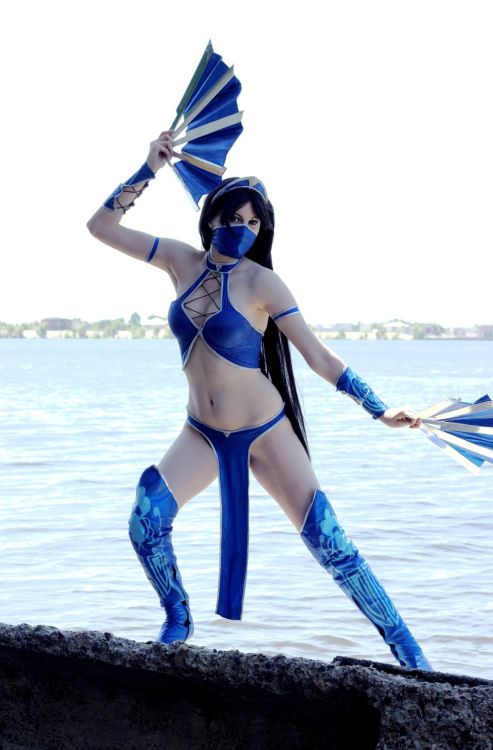 Mortal Kombat - Kitana (Jane-Po) adult photos