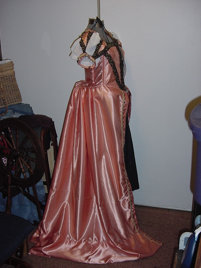 Elizabethan Pink Gown Tudor Costume