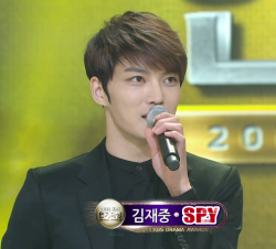 ilovekimjaejoong:  JJ on KBS!! （*´▽｀*）